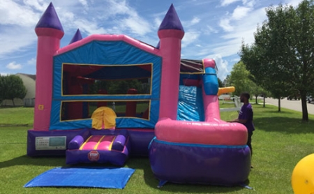 funtimeinflatablesnc-prencess-castle-rental2