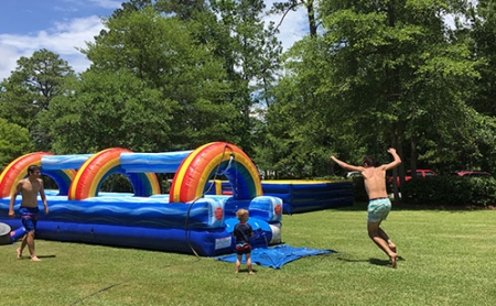 funtimeinflatablesnc-inflatable-slipandslide-rental