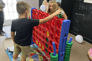 Funtime-Inflatables-NC-Giant-Connect-Four1